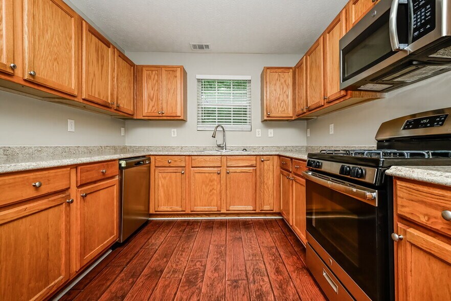 Building Photo - 1590 New Orleans Way