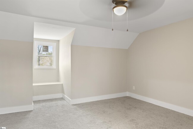 Building Photo - 267 Catherine Ln