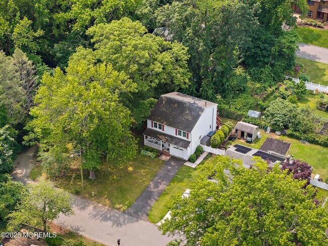 Building Photo - 111 E Lincoln Ave