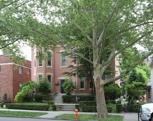 Building Photo - Forestdale Apartments