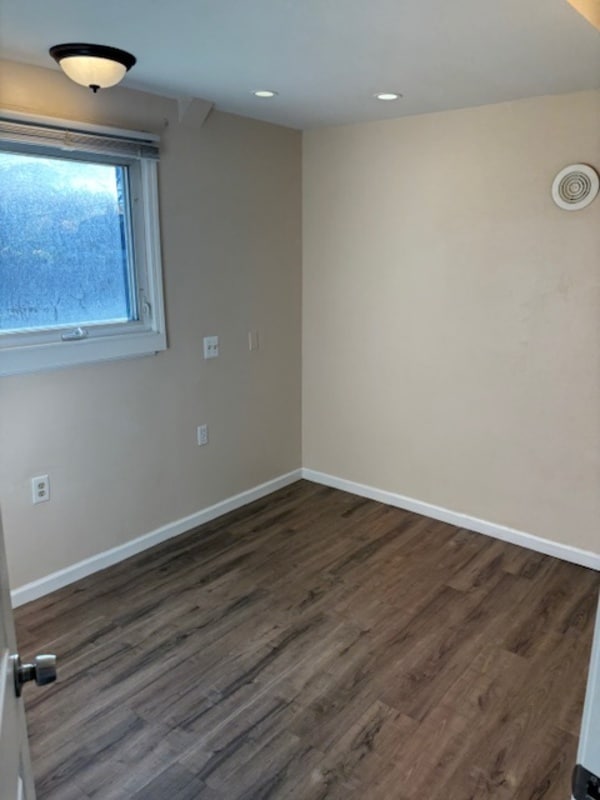 Building Photo - 35807 Schley Ave