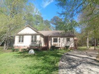 Building Photo - 6129 Powell Ridge Rd