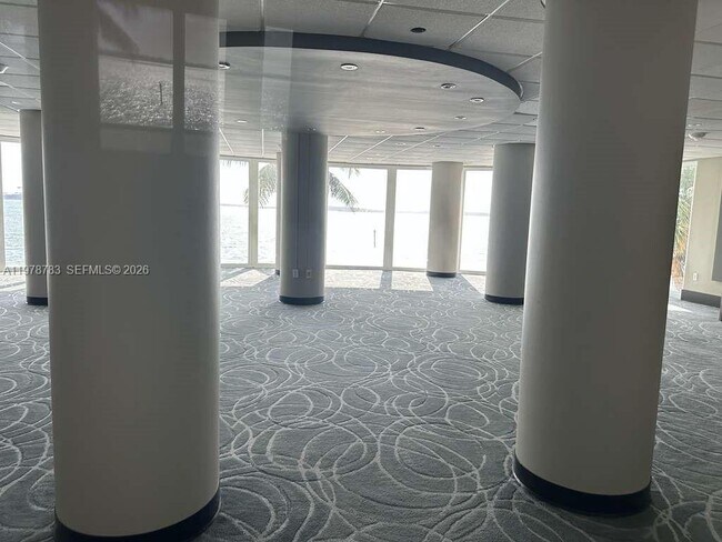 Building Photo - 770 Claughton Island Dr