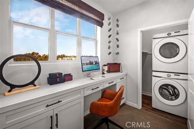 Building Photo - 1572 Lima Wy