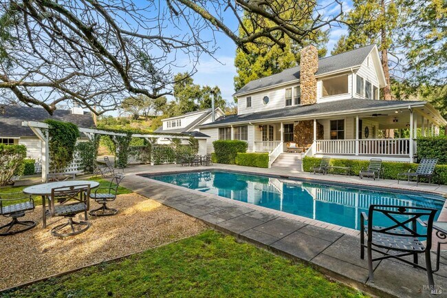 Building Photo - 2850 Silverado Trail N