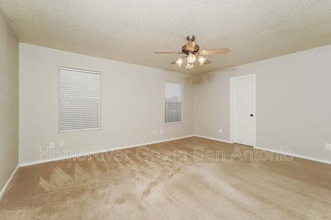 Building Photo - 4402 Waldon Pond