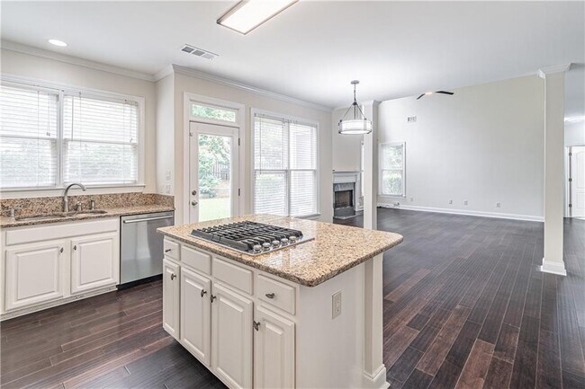 Building Photo - 8488 Spring Breeze Terrace