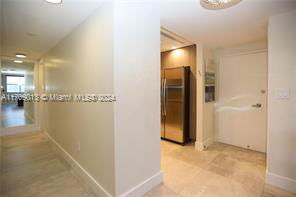 Building Photo - 300 Bayview Dr