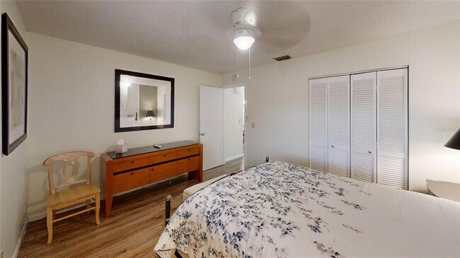 Building Photo - 8665 SW 94th St