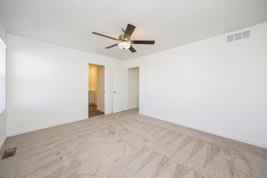 Building Photo - 8954 Blue Feather Lp