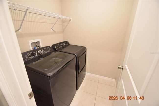 Building Photo - 2187 Old Mining Rd