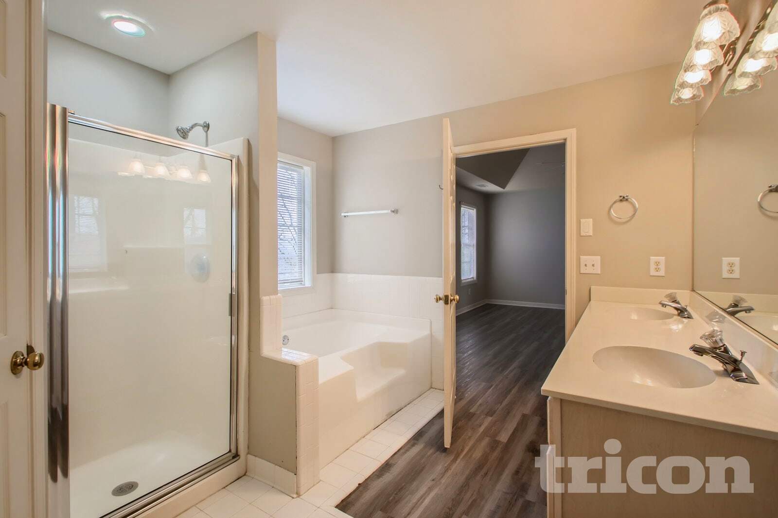 Building Photo - 1241 Andrew Donelson Dr