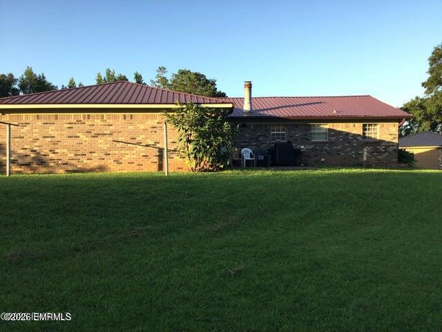 Building Photo - 520 39th Ct E