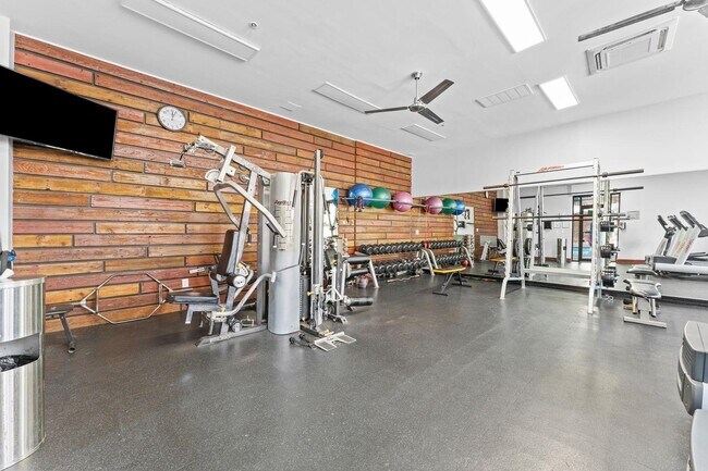 Building Photo - 75 LIBERTY Ave