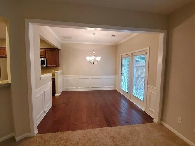 Building Photo - 1445 Winshire Cove