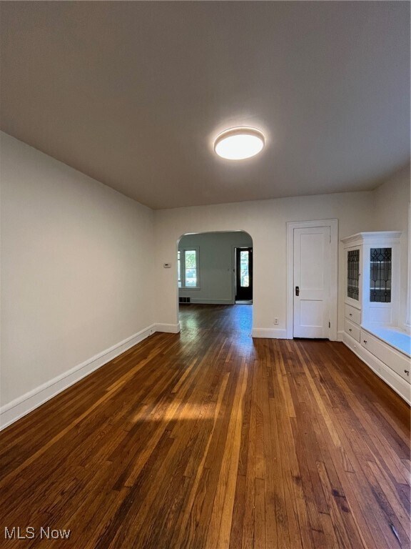 Building Photo - 2683 Hampshire Rd