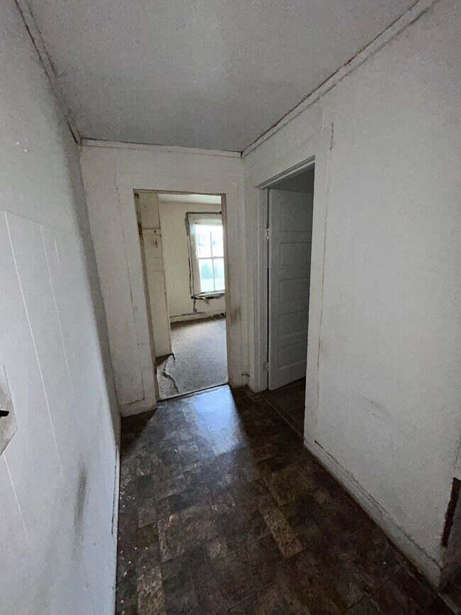 Building Photo - 1532 5th St
