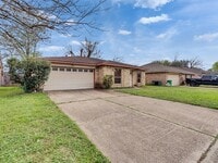 Building Photo - 10314 Staghill Dr