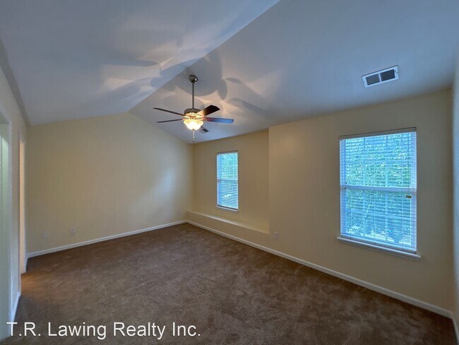 Building Photo - 2 br, 2.5 bath House - 10012 University Pa...
