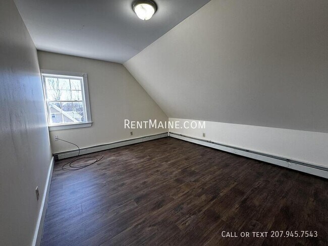 Building Photo - 3 Summer St