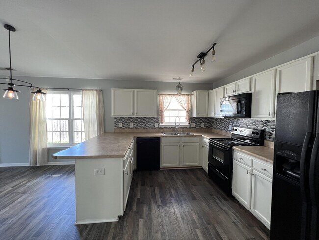 Building Photo - 4908 Lighthouse Ct