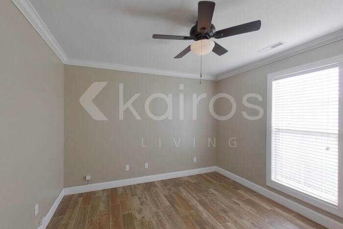 Building Photo - 94 Cottonwood Dr