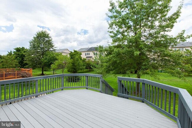 Building Photo - 13646 Sweet Woodruff Ln