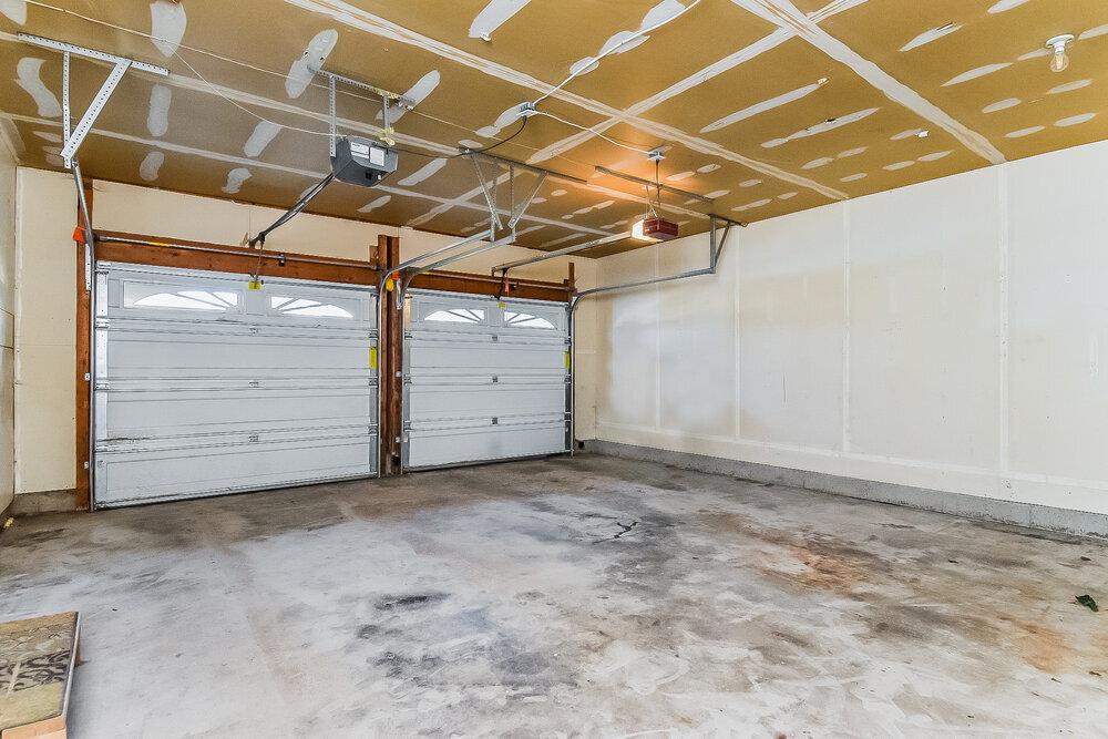Building Photo - 4945 Manzana Dr