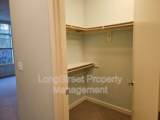 Building Photo - 2176 NW 16th Ave