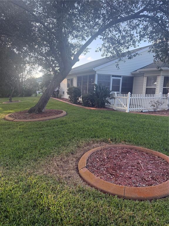 Building Photo - 9050 SE 135th Loop