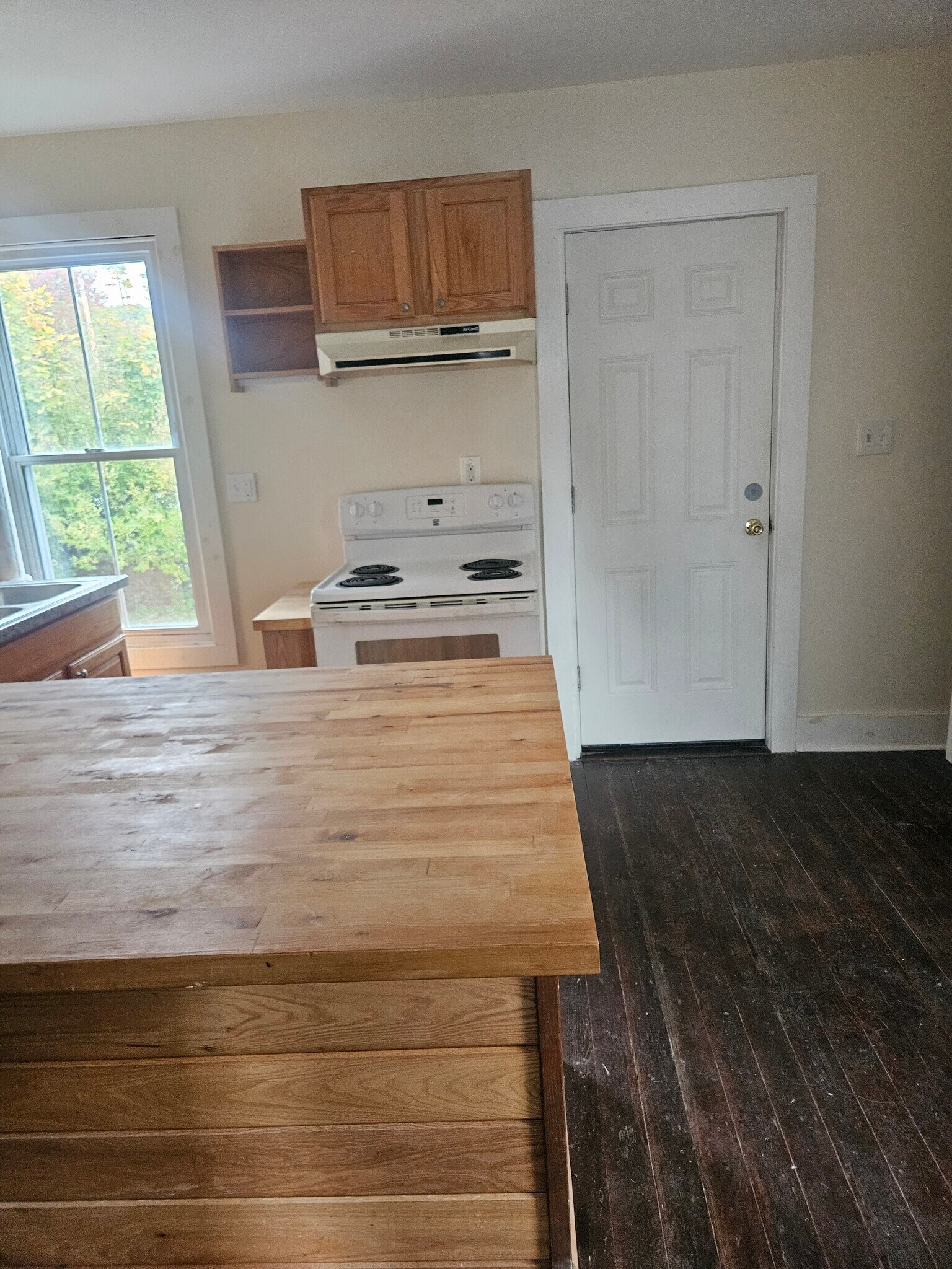 Building Photo - 6 Park St