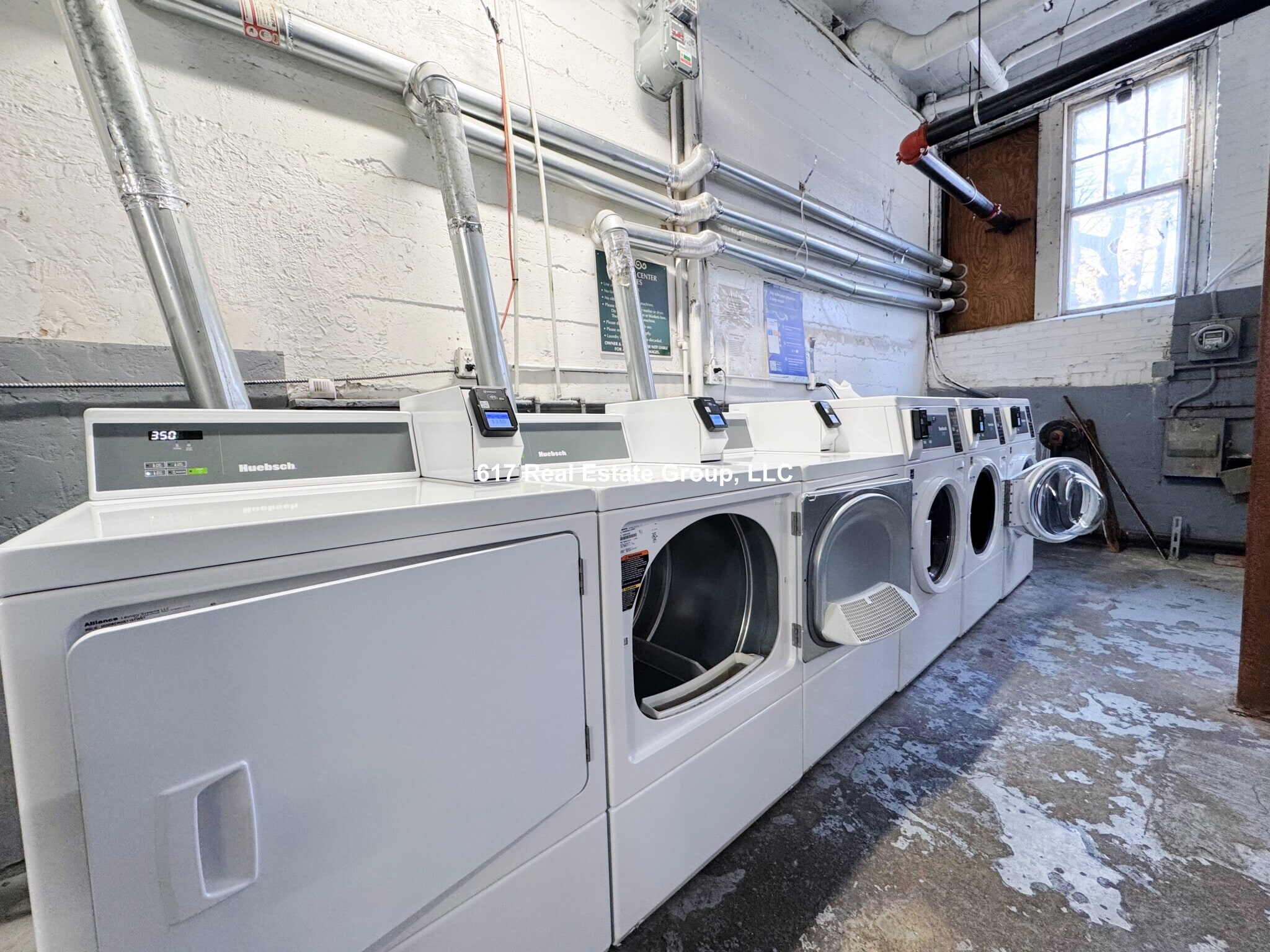 Building Photo - 28 Quint Ave