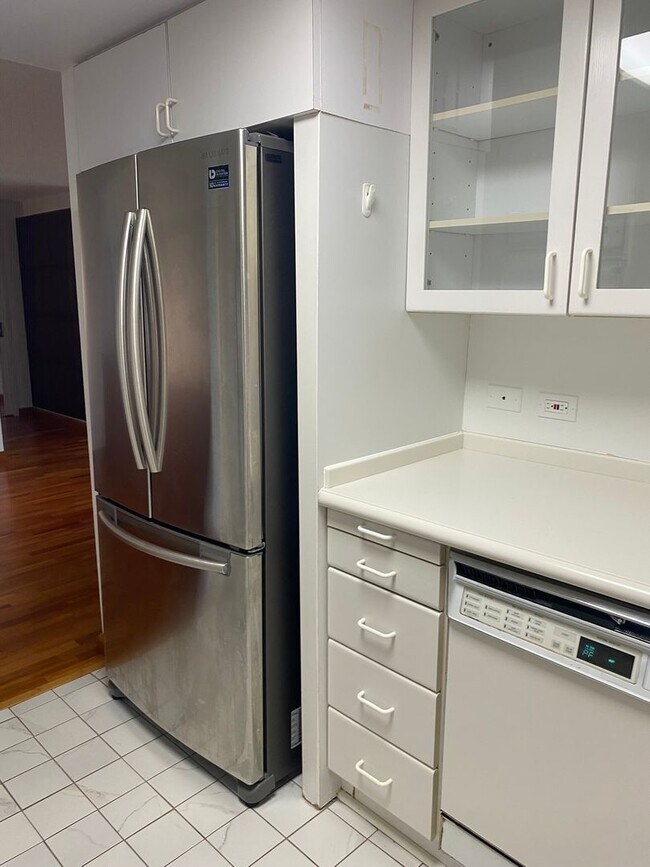 Building Photo - 1015 Wilder Ave