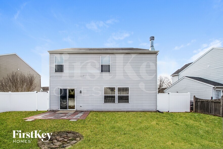 Building Photo - 1621 Orchestra Way