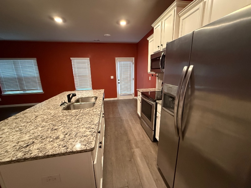 Building Photo - 1050 Mcconaughy Ct