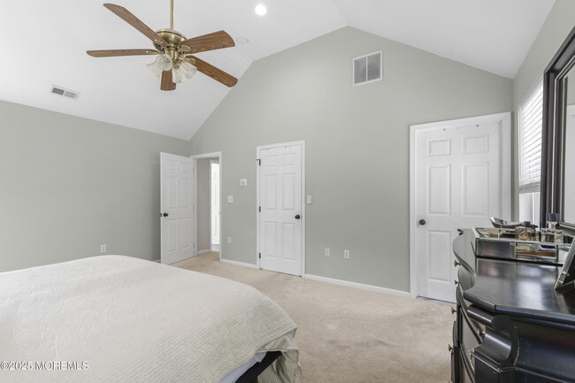 Building Photo - 6 Kindling Way