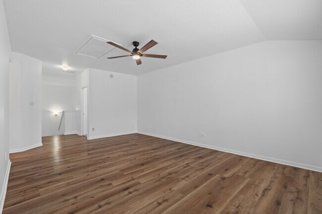Building Photo - 2011 Wildbrook Canyon Ln