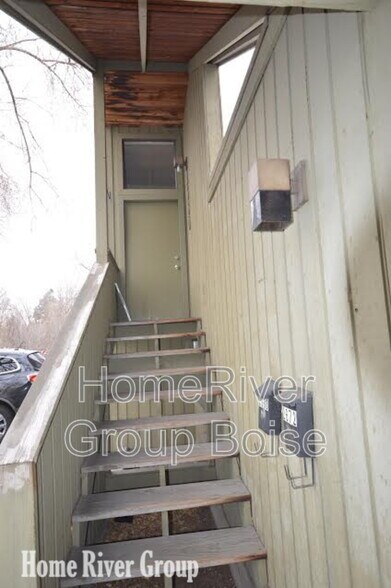 Building Photo - 2680 W Grover St