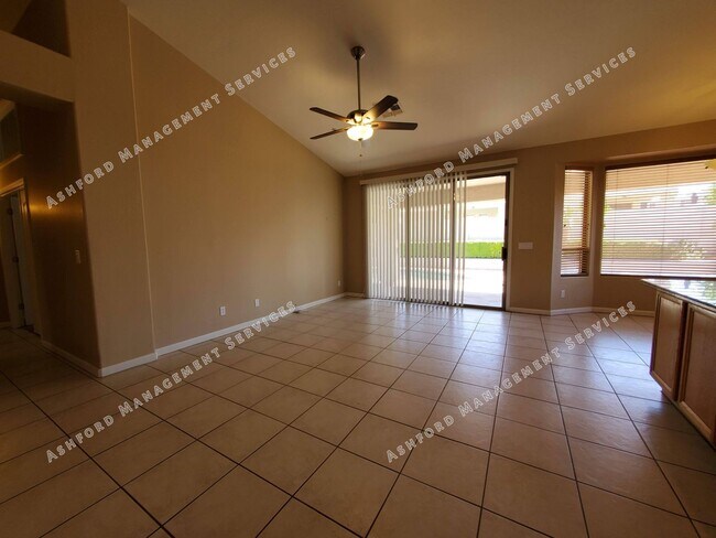 Building Photo - 3 BEDROOM WITH POOL NORTH SCOTTSDALE