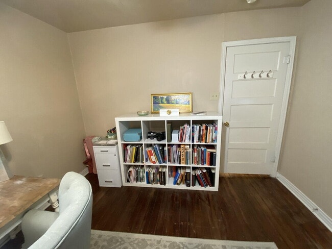 Building Photo - 2621 27th St