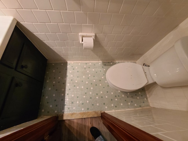 Building Photo - 8116 Tidal Rd