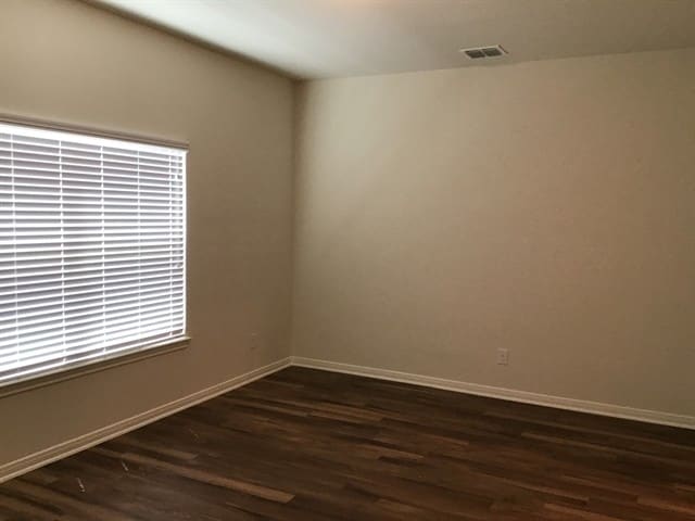 Building Photo - 12318 Commander Dr