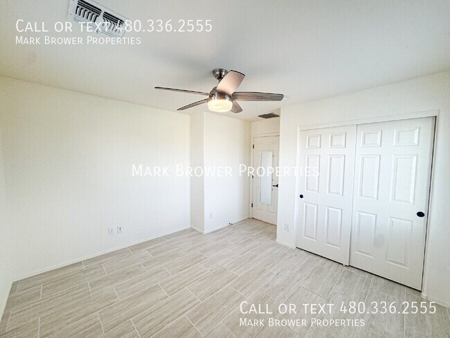 Building Photo - 3546 N Los Alamos