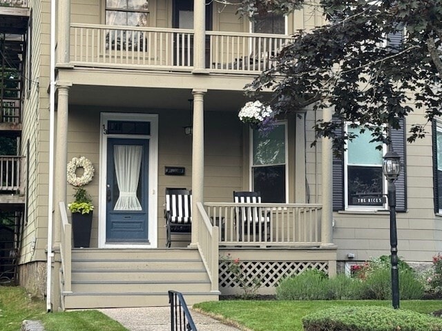 Primary Photo - 13 Oak St