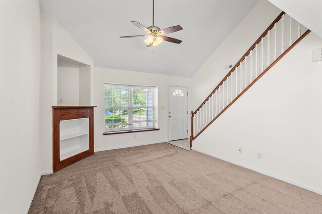 Building Photo - 2500-2502 Northampton Dr.