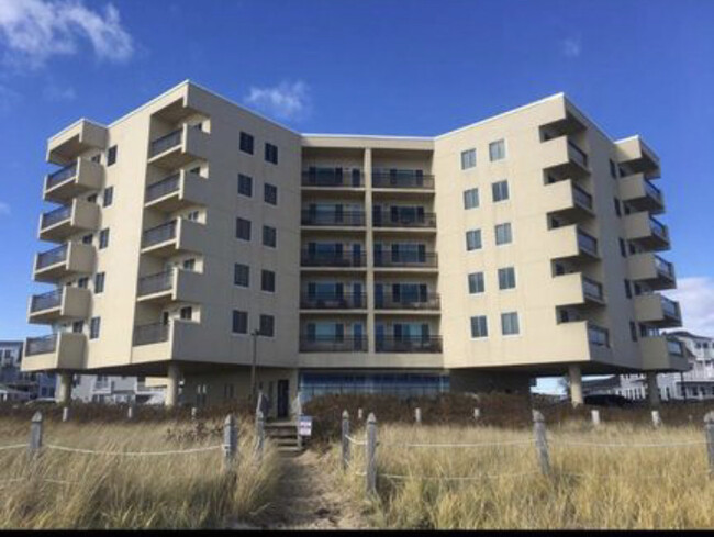 View of building from the beach - 1 Cleaves St