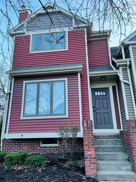 Building Photo - 43 Adams St