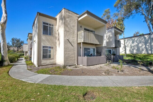 Primary Photo - Gated Community - Ready To Go