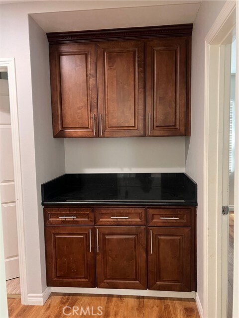 Building Photo - 935 N 1st Ave