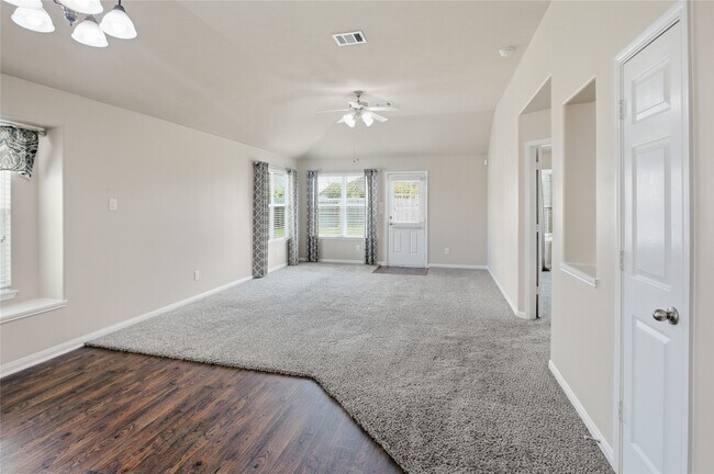 Building Photo - 15106 Winter Meadow Ct